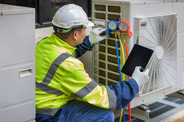 Professional Hvac technician working in Chickasaw, AL